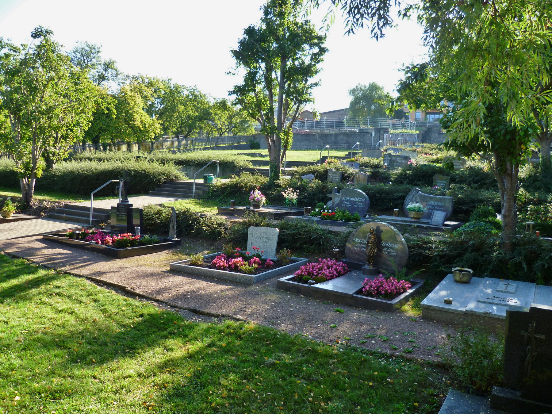 Das Foto zeigt den Friedhof im Stadtteil Büdingen.