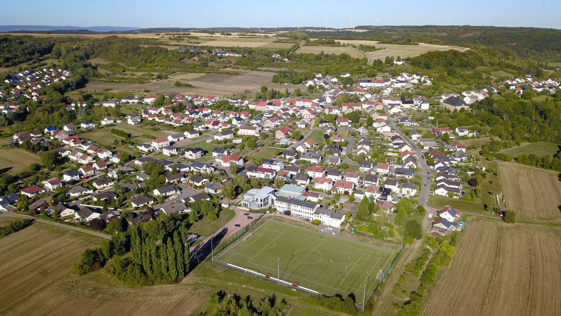 Das Foto zeigt eine Luftaufnahme vom Stadtteil Bietzen.