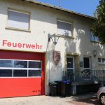 Das Foto zeigt das Feuerwehrgerätehaus im Stadtteil Mechern. 