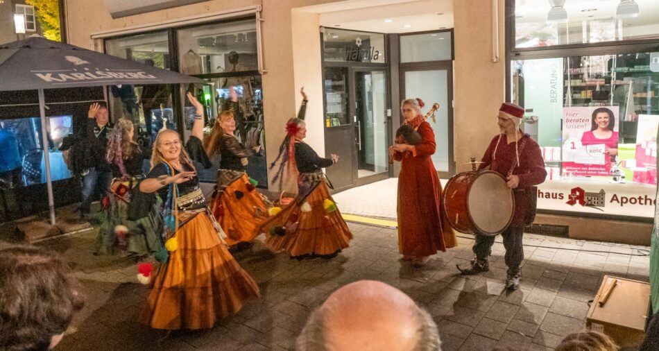 Mittelalterliche Musiker beim Mondscheinmarkt 2024