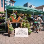 Stand mit Blumen beim Blumenmarkt 2025