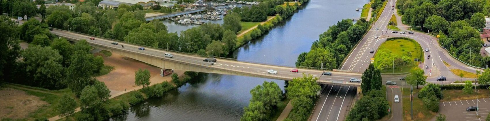Drohnenaufnahme der Hilbringer Brücke