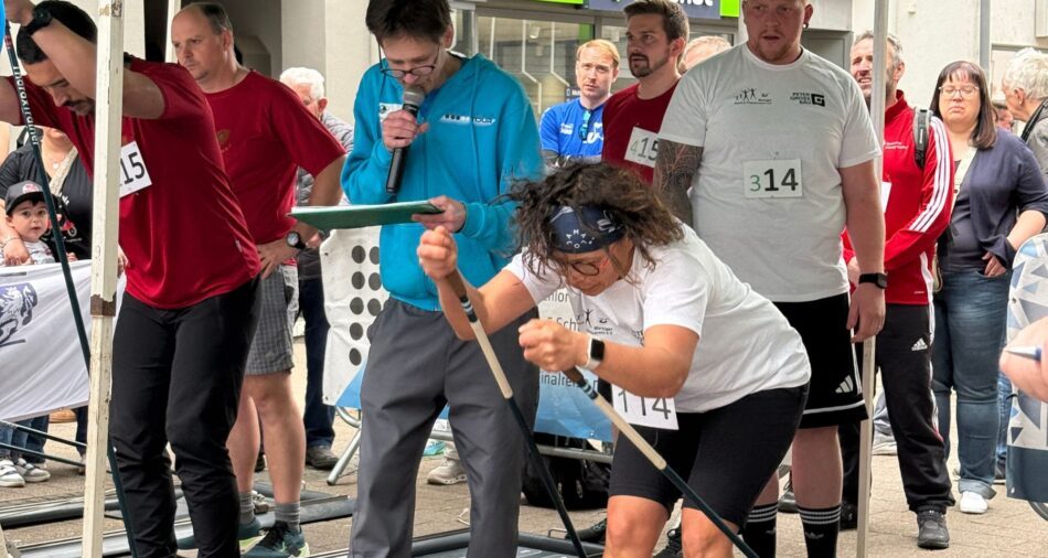 Starter auf dem Skilanglaufergometer (Biathlon Tour 2026)