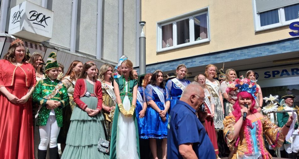 Modenschau der Schneiderei Stoffwechsel