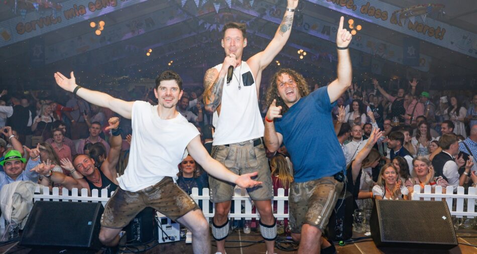 Gruppenfoto mit Die Draufgänger beim Oktoberfest 2026